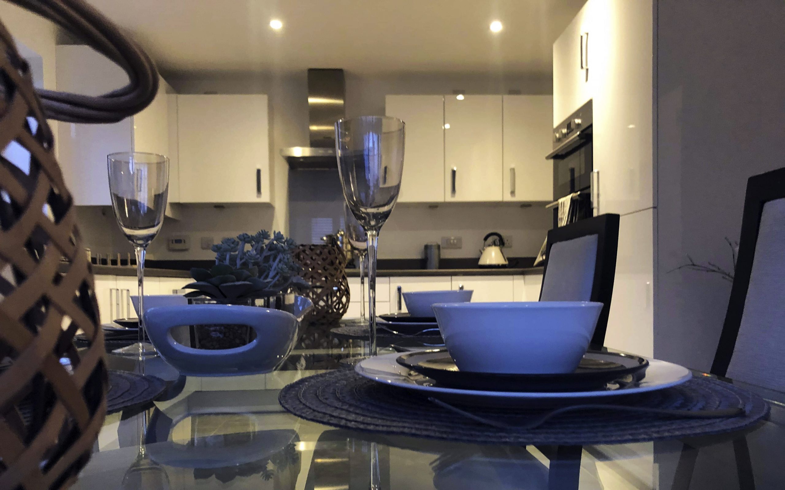 show home cleaning